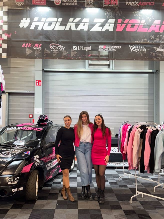 @praguecarfestival se vydařil! Děkujeme @febi.bilstein za pozvání a Vám všem za podporu! 🩷